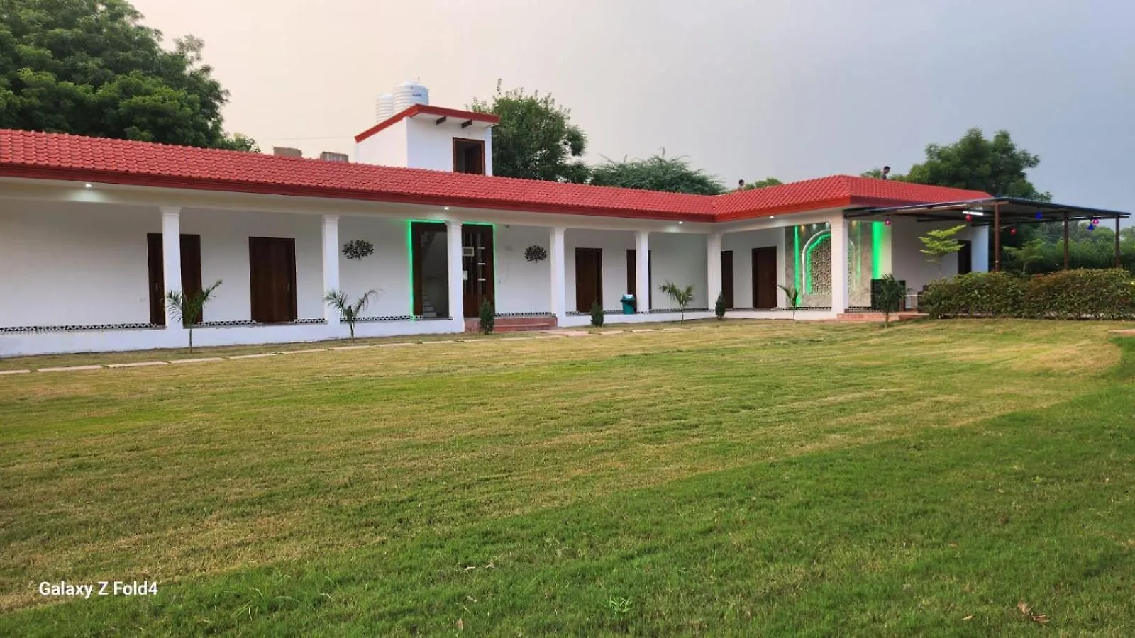 Resort The Hilltop Heaven Hotel Gurgaon India